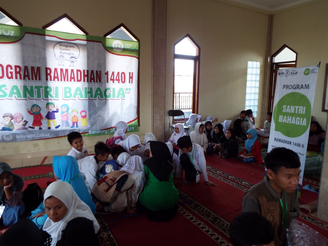 Santri Yatim-Dhuafa