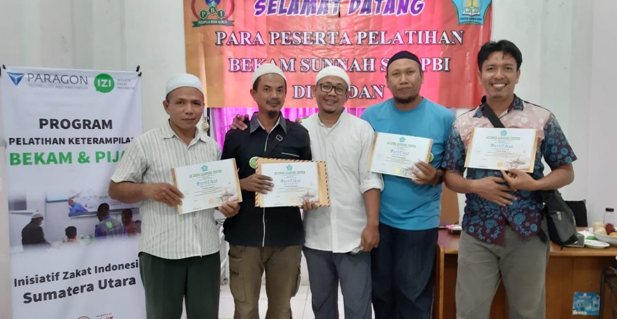 2 Bekam dan Pijat