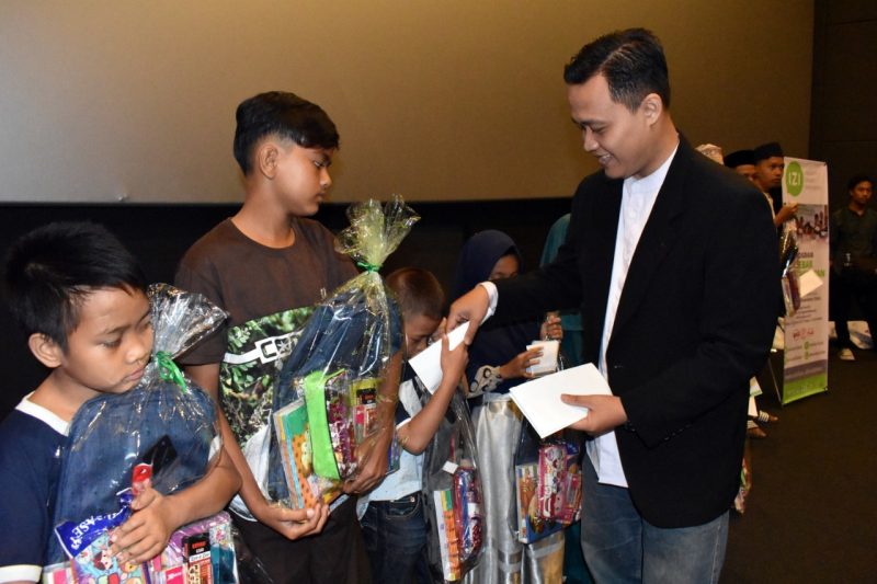 2 Santunan Perlengkapan Sekolah