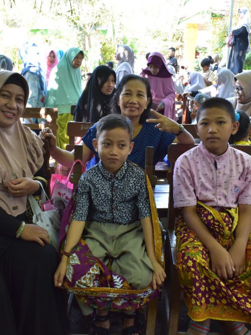 2 Khitanan Massal Sulsel