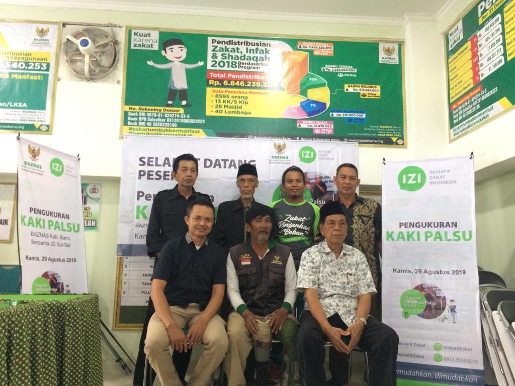 2 IZI Sulsel Kaki Palsu
