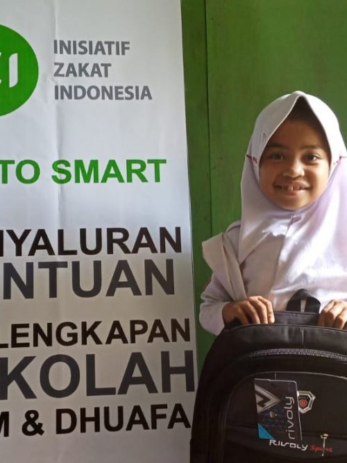 Perlengkapan sekolah IZI
