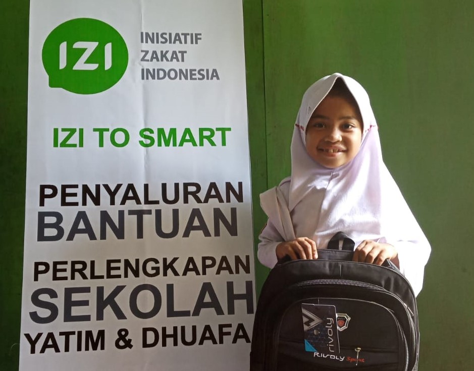 Perlengkapan sekolah IZI