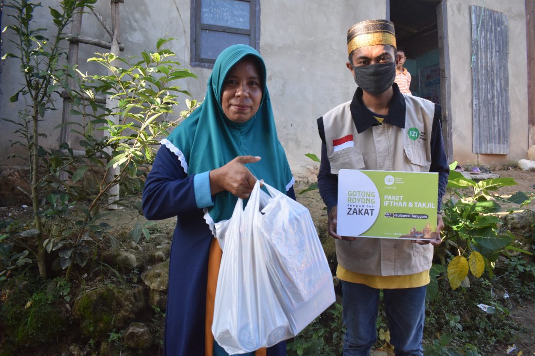 Gotong Royong IZI Sultra