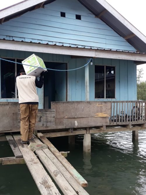 gotong royong zakat bagi warga pesisir nambo