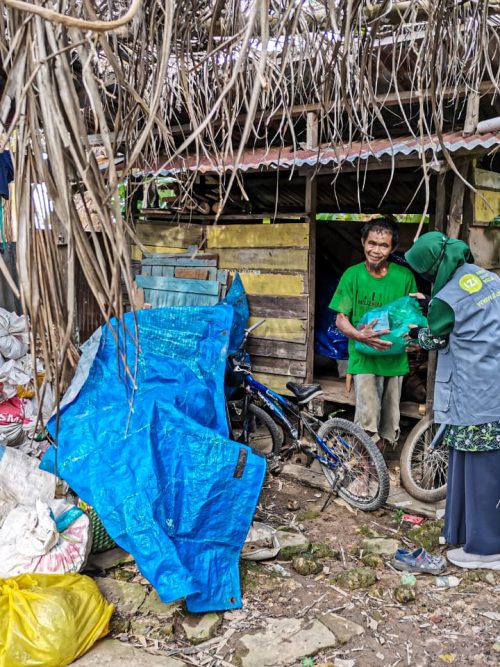 IZI Kaltim untuk Pemulung