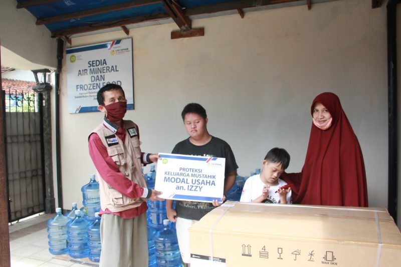 Anna dan Kedua Anak Down Syndrome