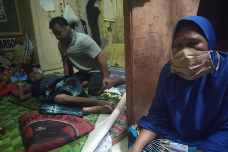 Siti Aisha Penyintas Meningitis