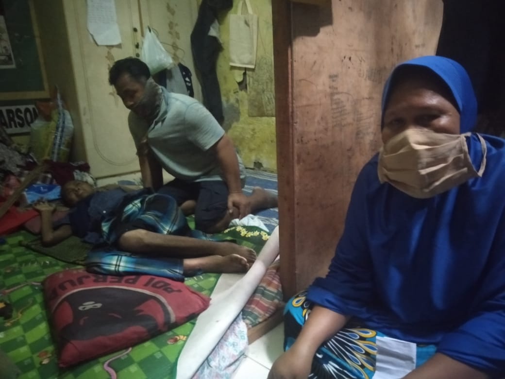 Siti Aisha Penyintas Meningitis