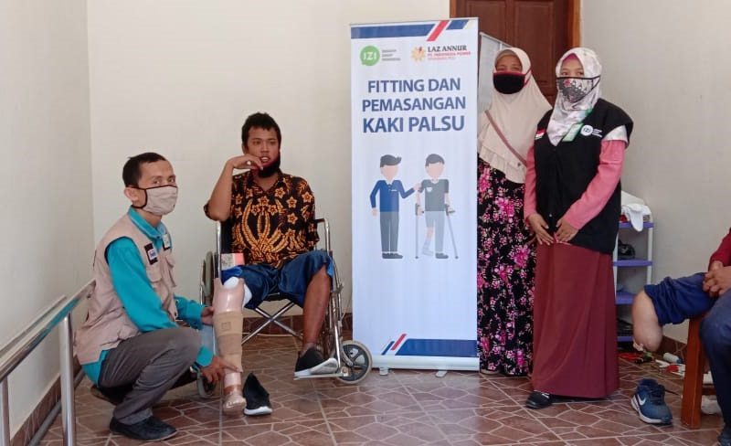 Kaki Palsu Pemulung