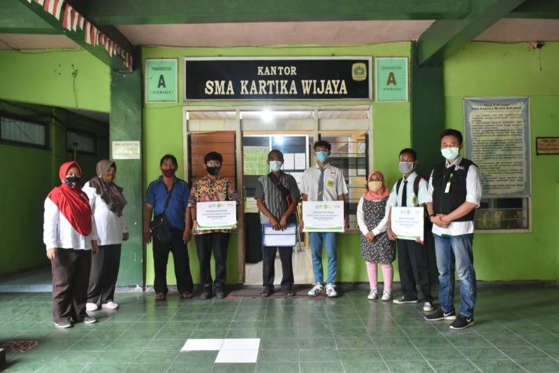 ujian tengah semester